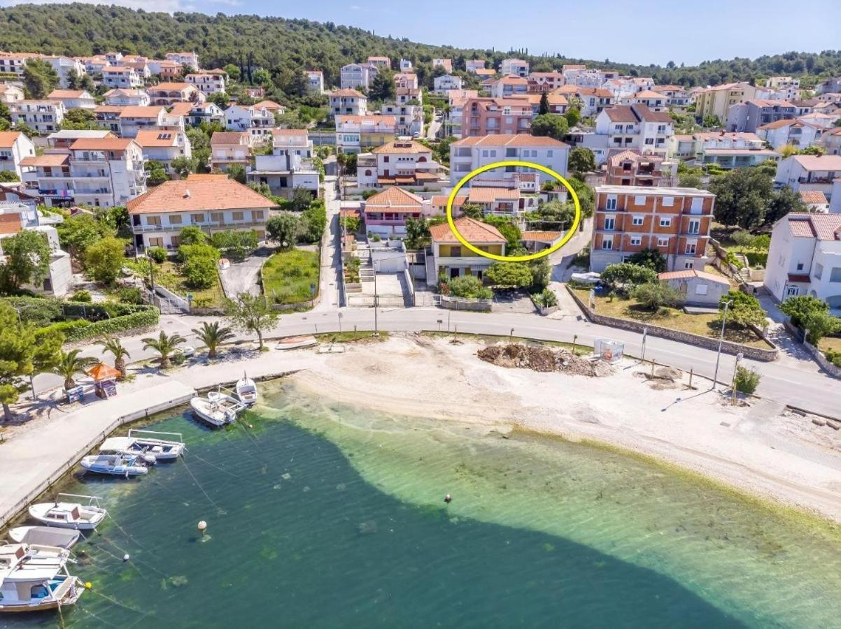 Apartments Doria - 20M From Beach Trogir Luaran gambar