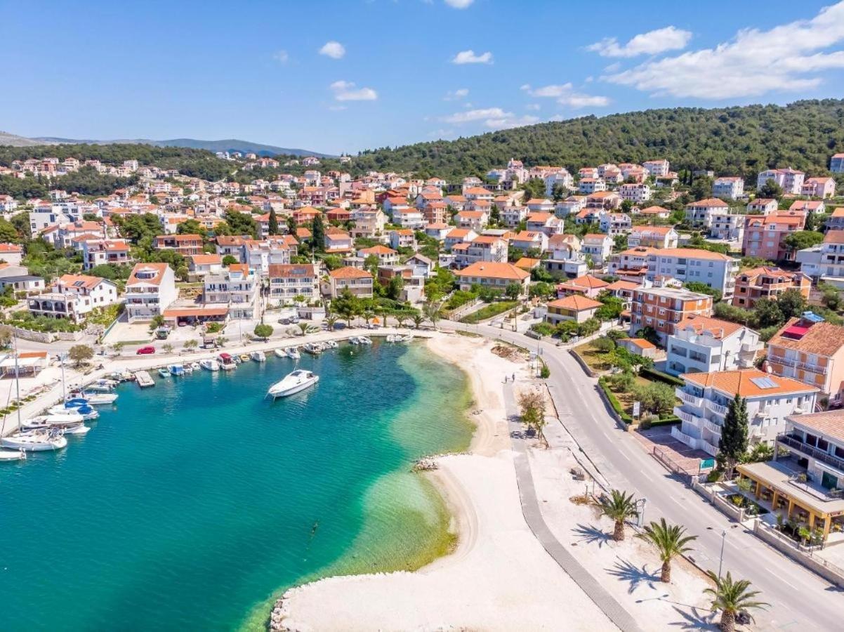 Apartments Doria - 20M From Beach Trogir Luaran gambar
